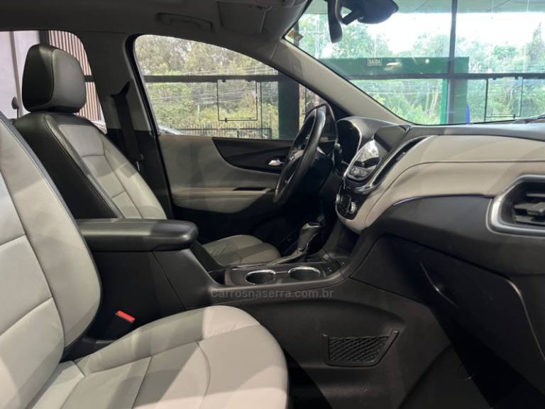 CHEVROLET - EQUINOX - 2017/2018 - Branca - R$ 116.900,00