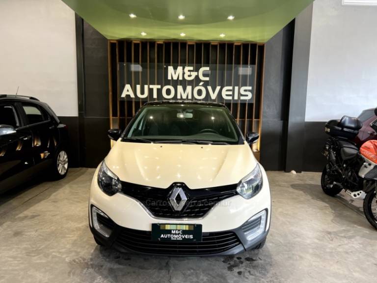 RENAULT - CAPTUR - 2019/2019 - Bege - R$ 69.900,00