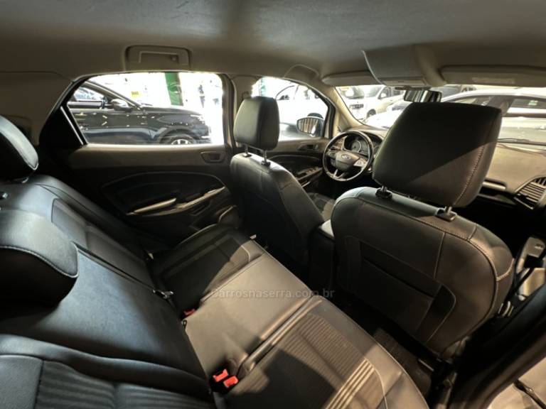FORD - ECOSPORT - 2018/2019 - Branca - R$ 71.900,00