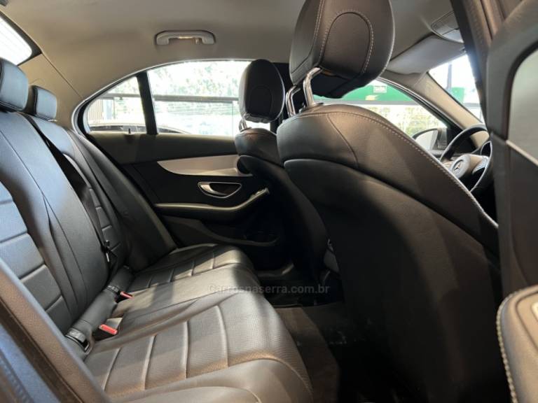 MERCEDES-BENZ - C 180 - 2018/2018 - Cinza - R$ 109.900,00
