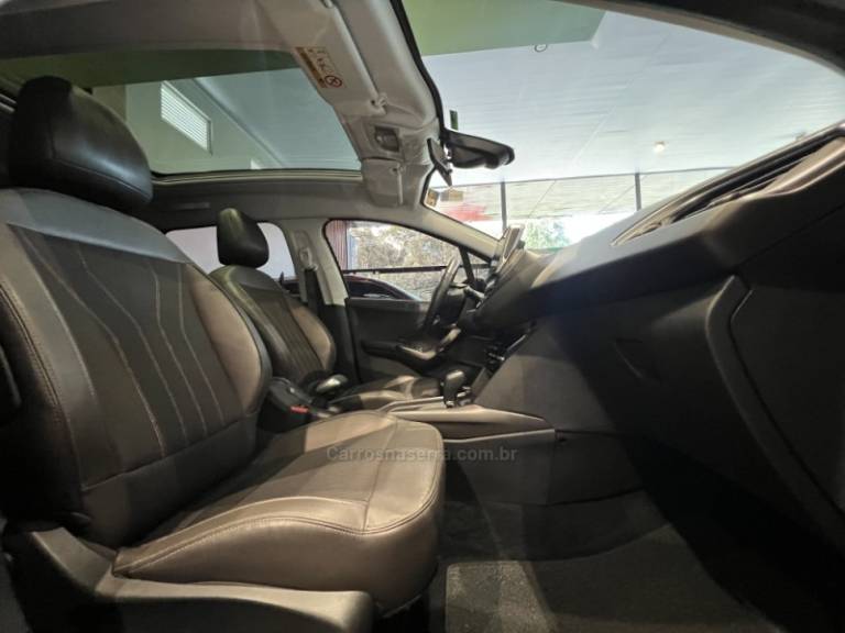 PEUGEOT - 2008 - 2019/2020 - Prata - R$ 74.900,00