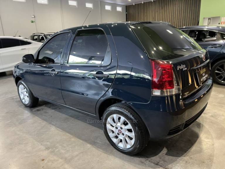 FIAT - PALIO - 2014/2014 - Azul - R$ 33.900,00