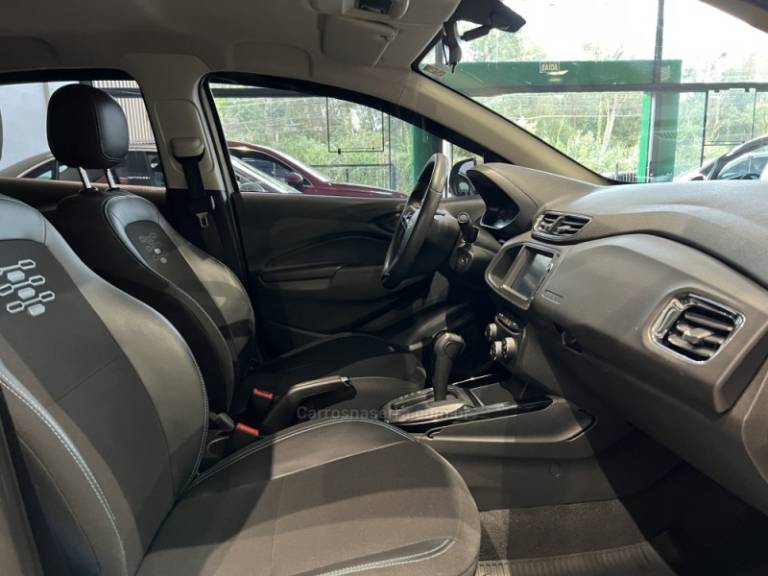 CHEVROLET - PRISMA - 2019/2019 - Prata - R$ 65.900,00