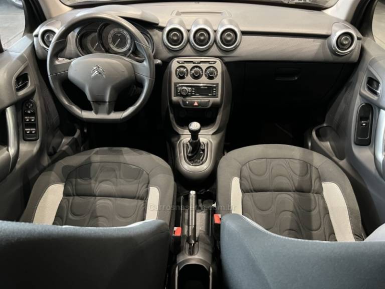 CITROËN - C3 - 2014/2015 - Cinza - R$ 39.900,00