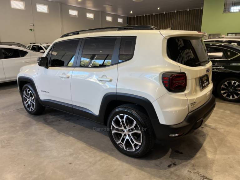 JEEP - RENEGADE - 2023/2023 - Branca - R$ 107.900,00