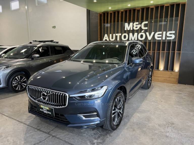 VOLVO - XC60 - 2021/2021 - Azul - R$ 186.900,00