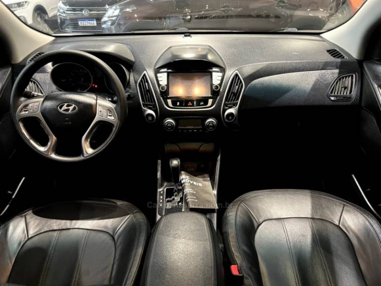 HYUNDAI - IX35 - 2011/2012 - Prata - R$ 67.900,00