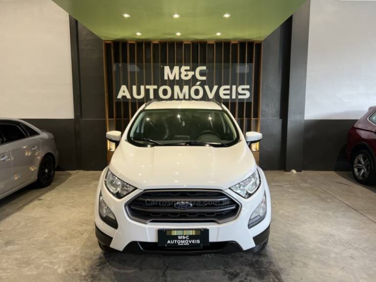 FORD - ECOSPORT - 2017/2018 - Branca - R$ 62.900,00