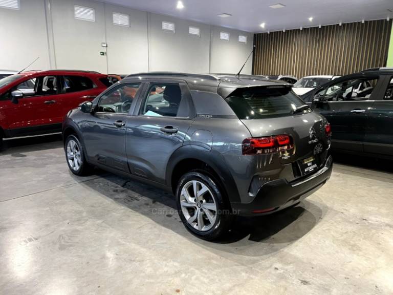 CITROËN - C4 CACTUS - 2022/2022 - Cinza - R$ 81.900,00