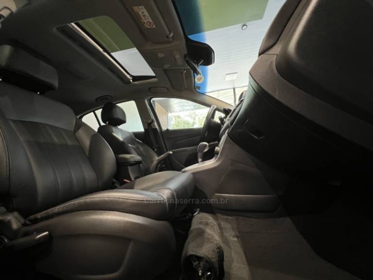 CHEVROLET - CRUZE - 2014/2014 - Branca - R$ 69.900,00