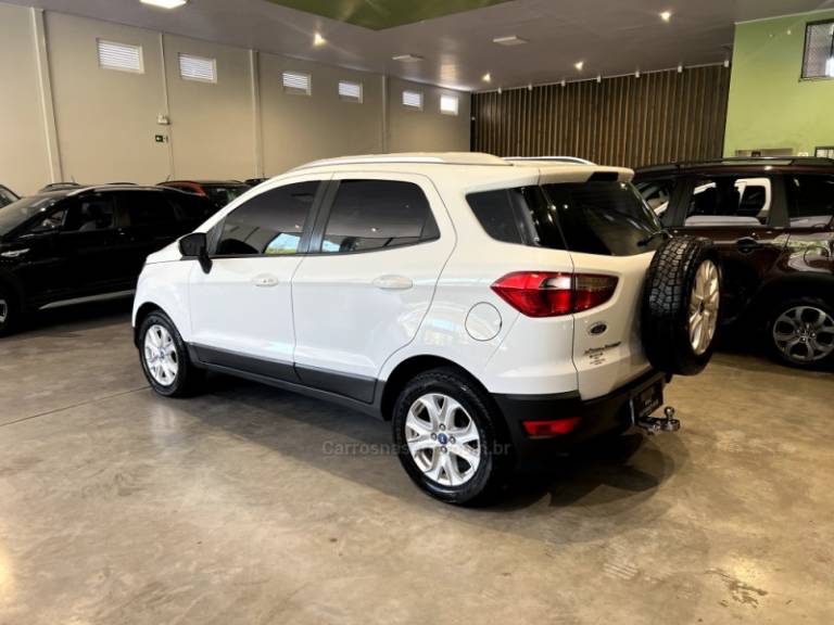 FORD - ECOSPORT - 2014/2014 - Branca - R$ 54.900,00