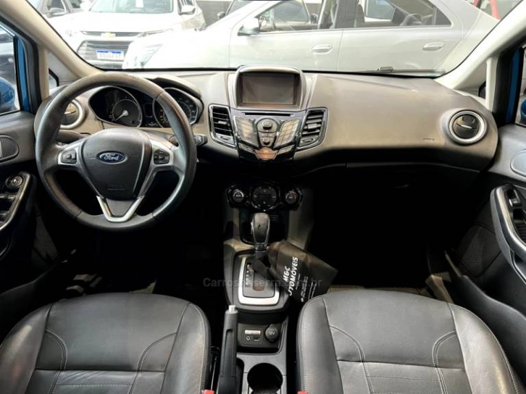 FORD - FIESTA - 2015/2015 - Azul - R$ 48.900,00