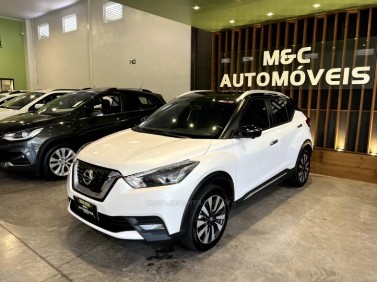 NISSAN - KICKS - 2019/2020 - Branca - R$ 89.900,00