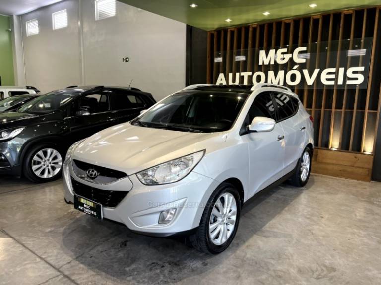 HYUNDAI - IX35 - 2011/2012 - Prata - R$ 67.900,00