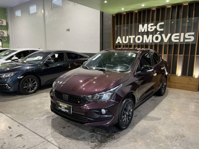 FIAT - CRONOS - 2022/2022 - Vermelha - R$ 70.900,00