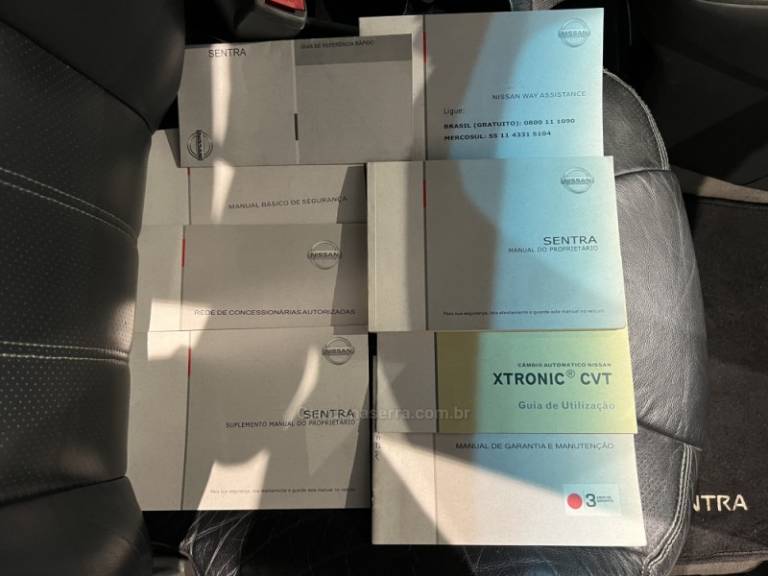 NISSAN - SENTRA - 2012/2013 - Prata - R$ 39.900,00