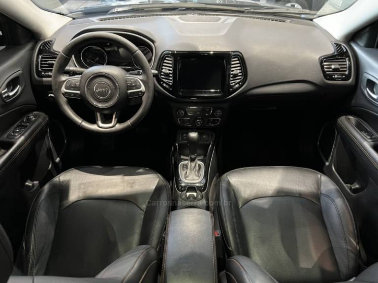 JEEP - COMPASS - 2020/2021 - Preta - R$ 119.900,00
