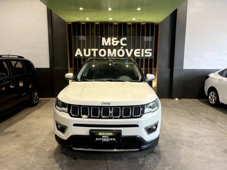 JEEP - COMPASS - 2016/2017 - Branca - R$ 95.900,00