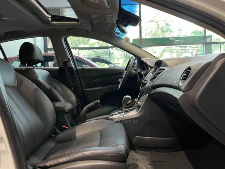 CHEVROLET - CRUZE - 2014/2014 - Branca - R$ 69.900,00