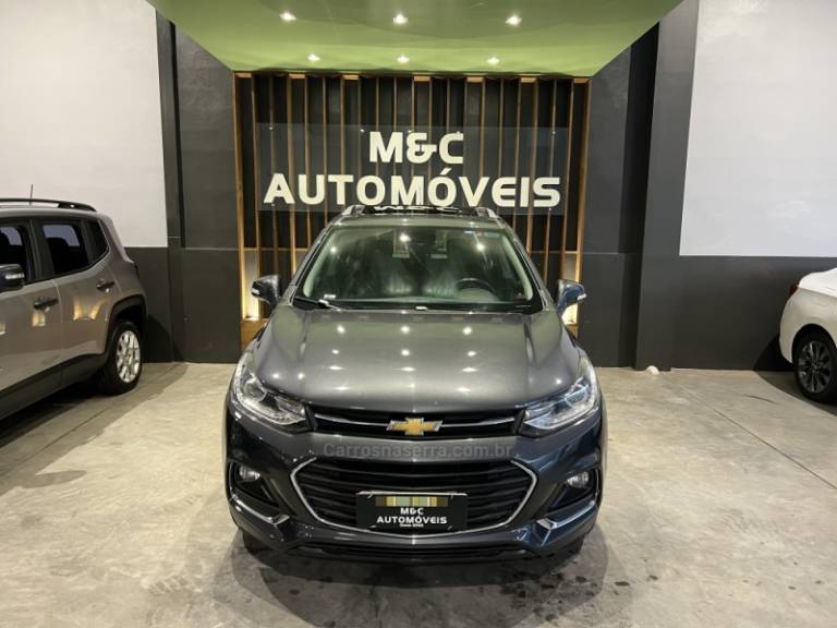 CHEVROLET - TRACKER - 2018/2018 - Cinza - R$ 84.900,00