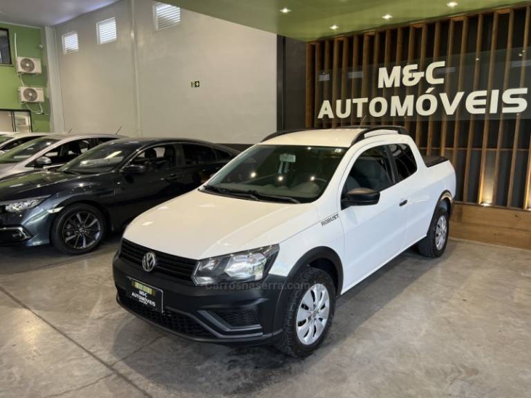 VOLKSWAGEN - SAVEIRO - 2018/2019 - Branca - R$ 64.900,00