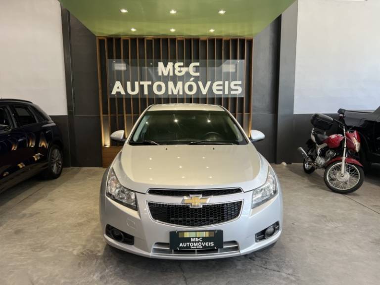 CHEVROLET - CRUZE - 2014/2014 - Prata - R$ 59.900,00