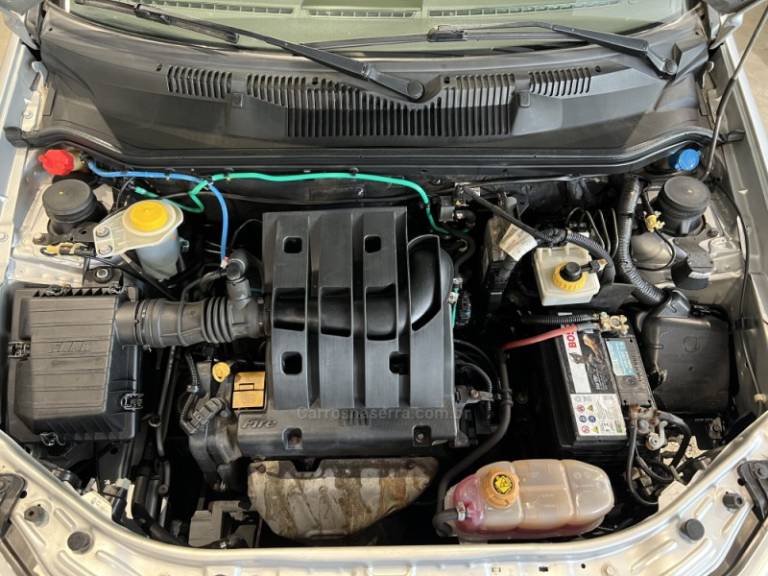 FIAT - STRADA - 2012/2013 - Prata - R$ 53.900,00