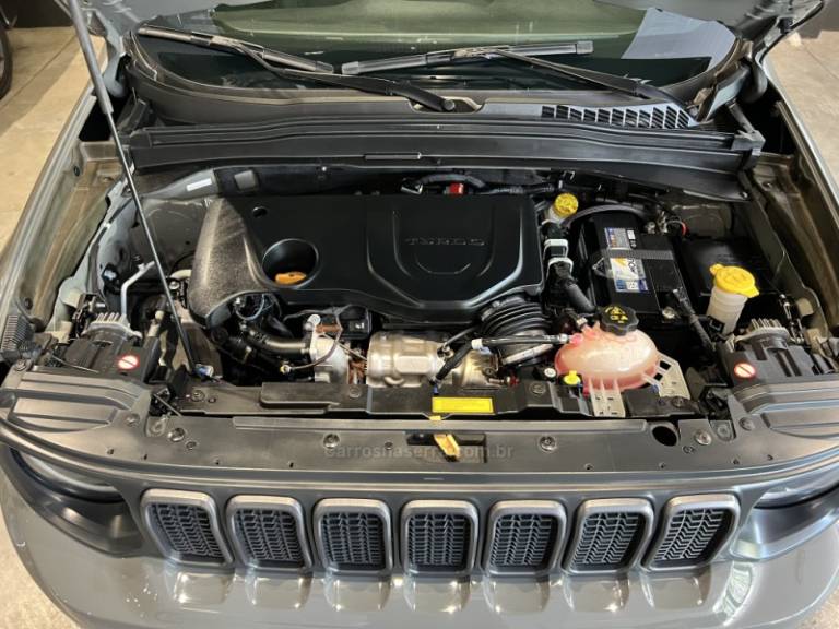 JEEP - RENEGADE - 2022/2022 - Cinza - R$ 114.900,00
