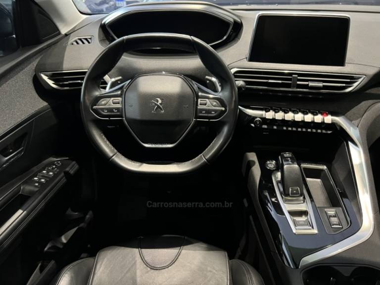 PEUGEOT - 3008 - 2022/2023 - Cinza - R$ 149.900,00