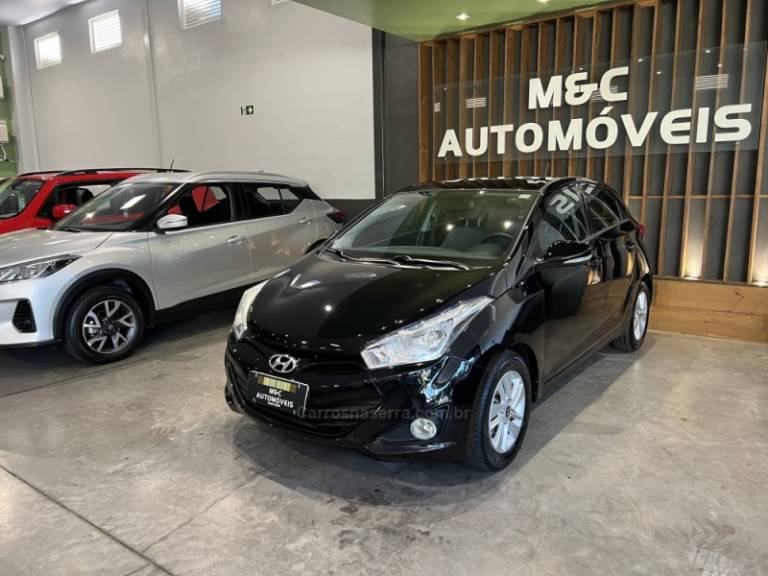 HYUNDAI - HB20 - 2012/2013 - Preta - R$ 44.900,00