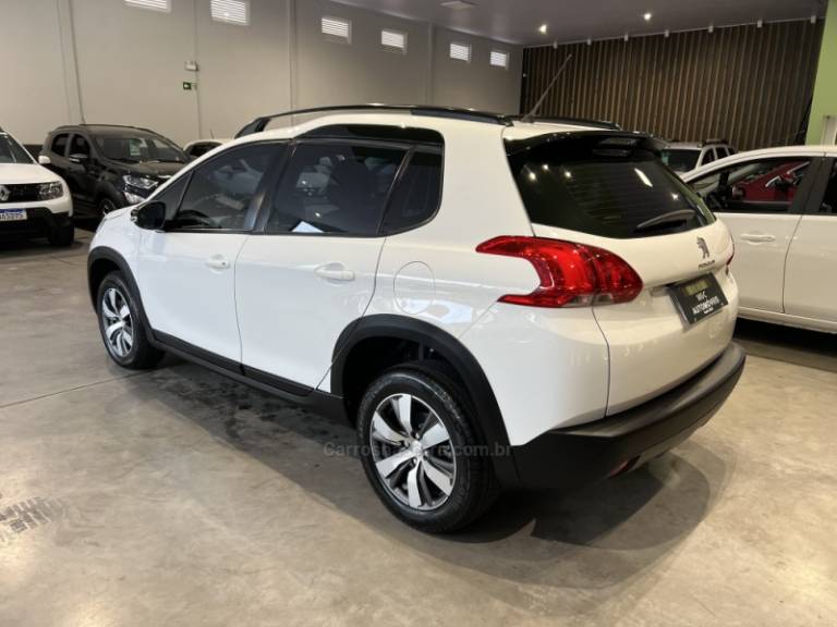 PEUGEOT - 2008 - 2020/2020 - Branca - R$ 68.900,00