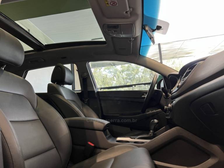 HYUNDAI - TUCSON - 2020/2021 - Preta - R$ 116.900,00