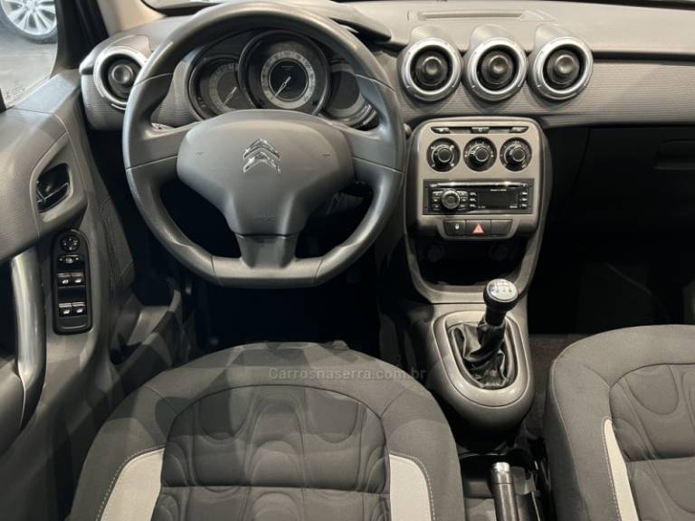 CITROËN - C3 - 2014/2015 - Cinza - R$ 39.900,00