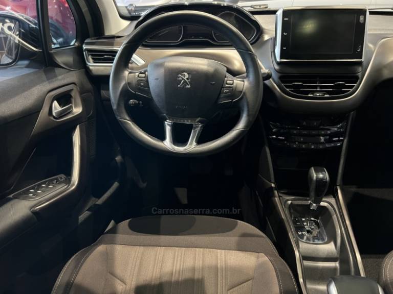 PEUGEOT - 2008 - 2019/2019 - Prata - R$ 69.900,00
