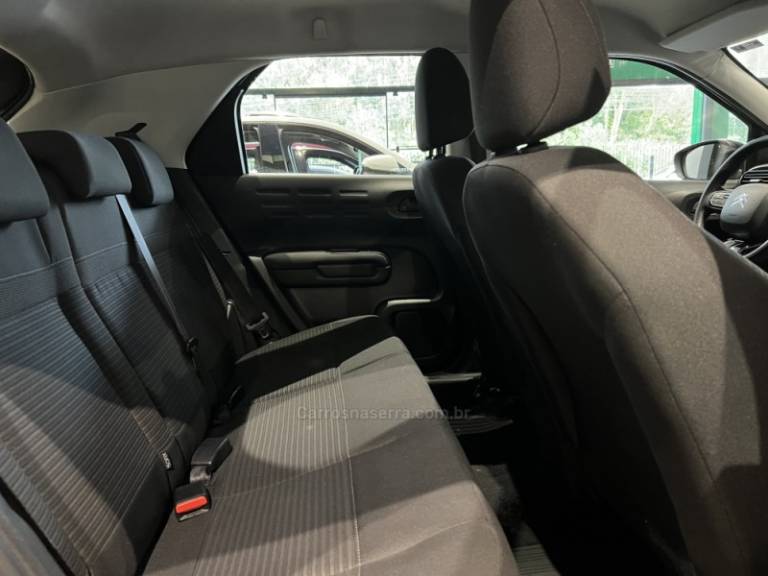 CITROËN - C4 CACTUS - 2022/2022 - Cinza - R$ 77.900,00