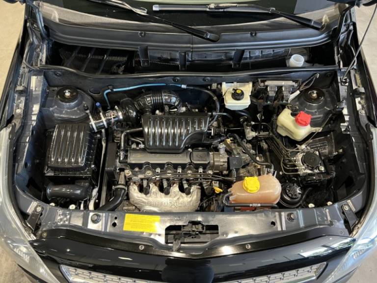 CHEVROLET - AGILE - 2013/2013 - Preta - R$ 36.900,00