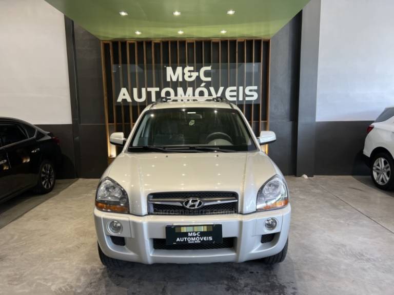 HYUNDAI - TUCSON - 2012/2013 - Prata - R$ 49.900,00