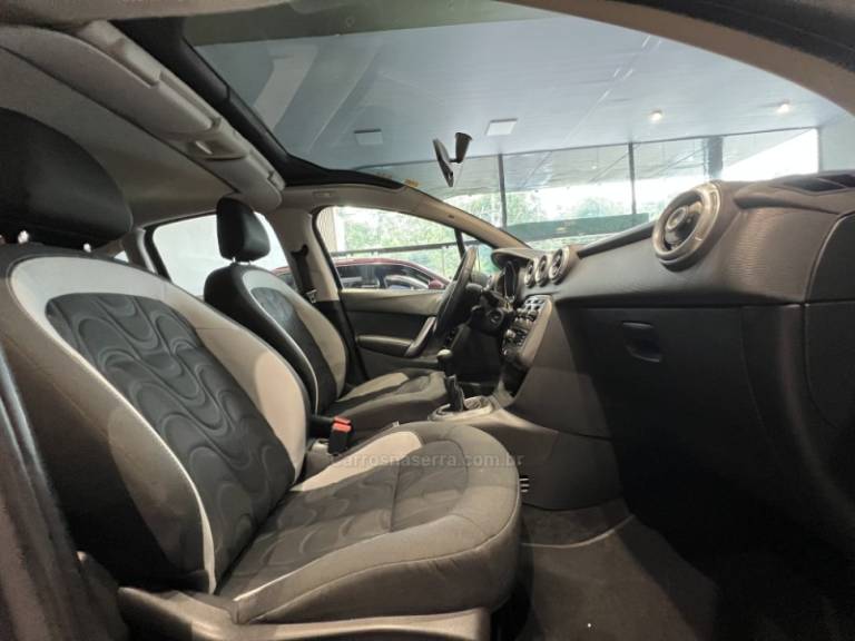 CITROËN - C3 - 2014/2015 - Cinza - R$ 39.900,00