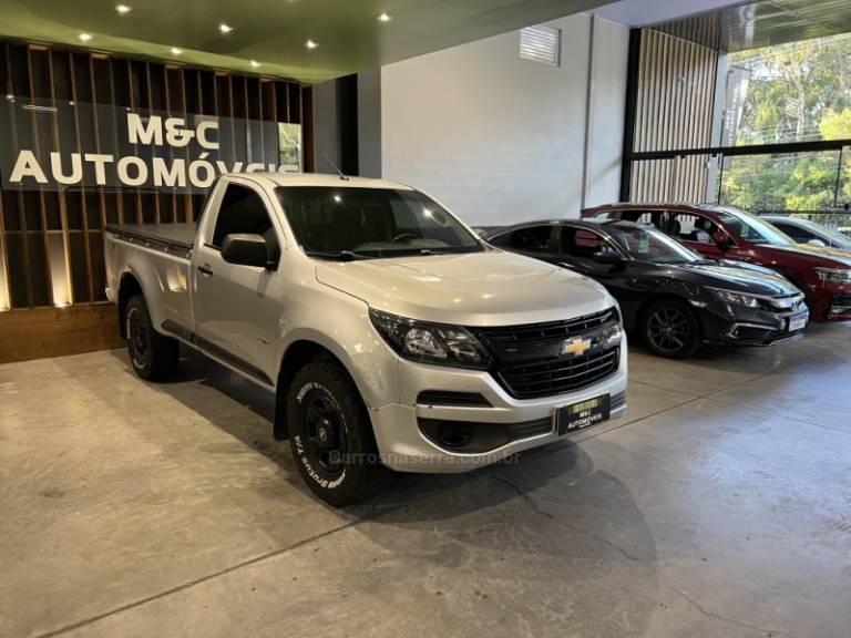 CHEVROLET - S10 - 2019/2020 - Prata - R$ 129.900,00