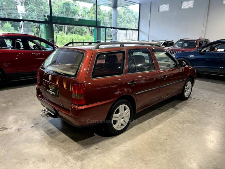 VOLKSWAGEN - PARATI - 1998/1999 - Vermelha - R$ 23.900,00