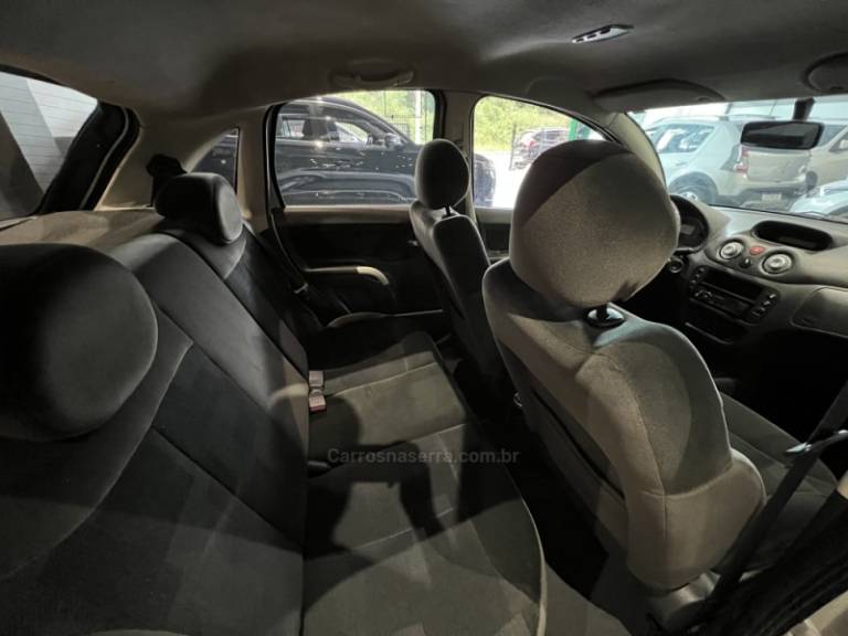 CITROËN - C3 - 2008/2008 - Prata - R$ 23.900,00