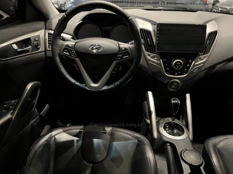 HYUNDAI - VELOSTER - 2012/2013 - Preta - R$ 61.900,00