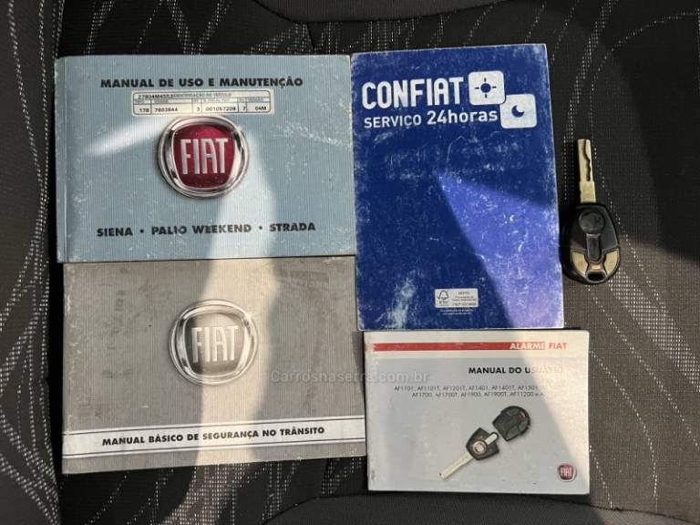 FIAT - STRADA - 2012/2013 - Prata - R$ 53.900,00