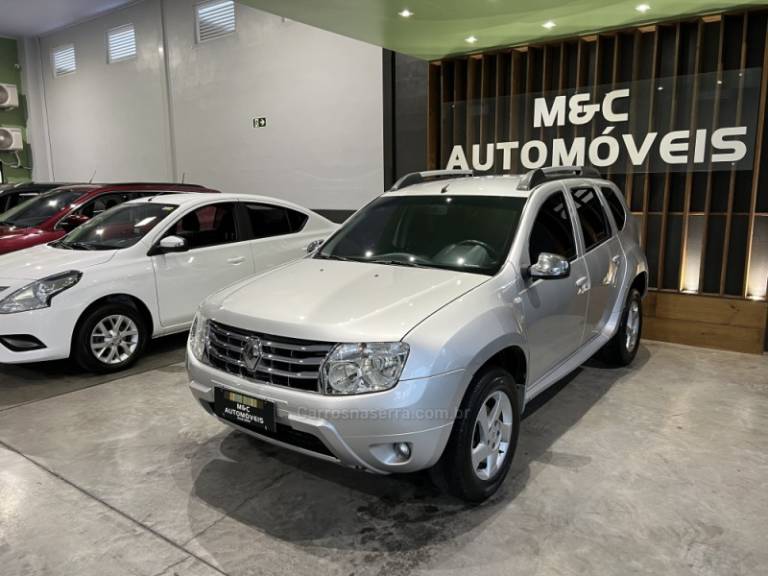 RENAULT - DUSTER - 2013/2013 - Prata - R$ 49.900,00
