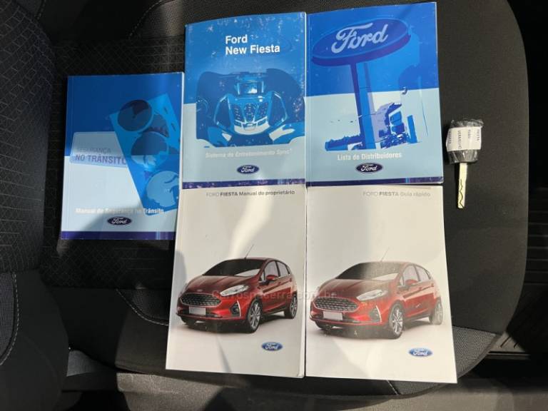 FORD - FIESTA - 2019/2019 - Vermelha - R$ 59.900,00