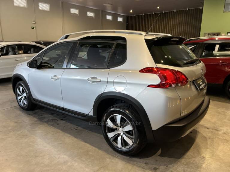 PEUGEOT - 2008 - 2019/2019 - Prata - R$ 69.900,00
