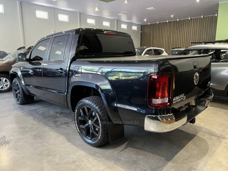 VOLKSWAGEN - AMAROK - 2019/2019 - Preta - R$ 150.900,00