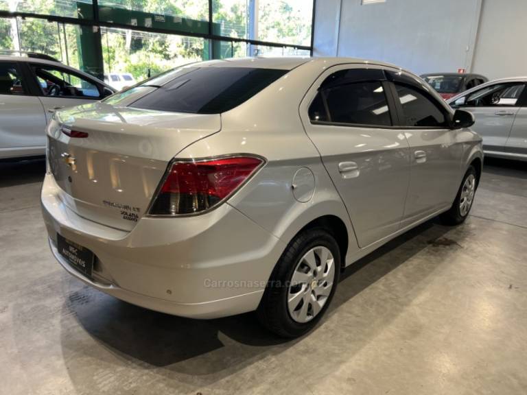 CHEVROLET - PRISMA - 2015/2016 - Prata - R$ 52.900,00