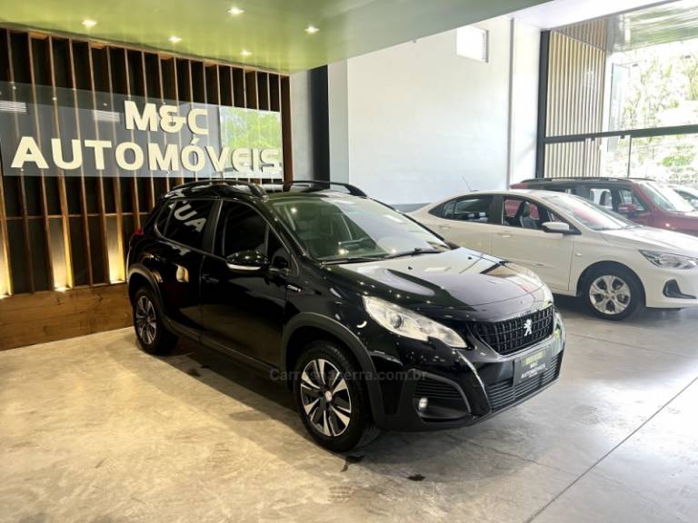 PEUGEOT - 2008 - 2020/2020 - Preta - R$ 75.900,00