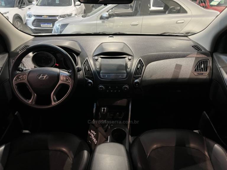HYUNDAI - IX35 - 2018/2019 - Prata - R$ 89.900,00